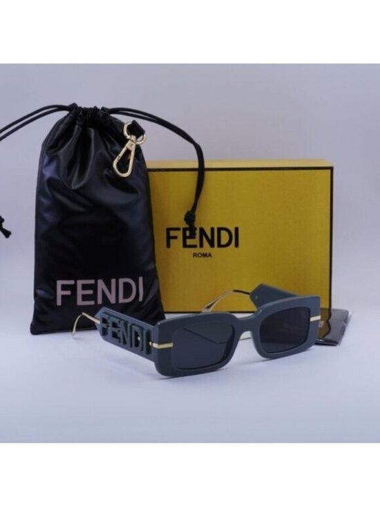 Fendi FE40133I 20A Rectangle Sunglasses - Grey Gold/Smoke main image 9